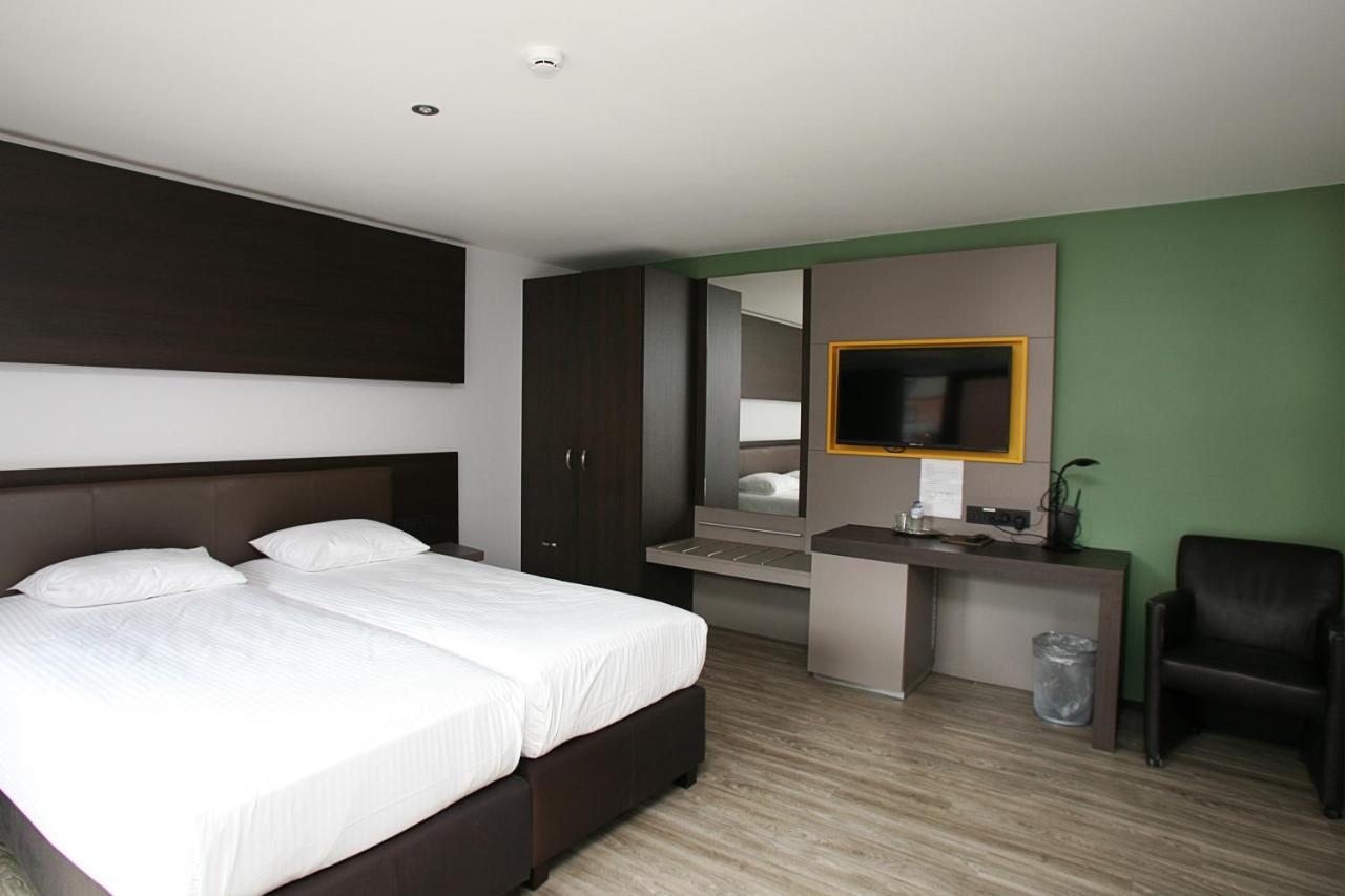 Hotel Au Prince Royal Leopoldsburg Eksteriør billede